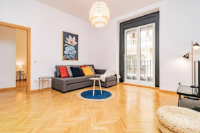 Encantador Apartamento en Chueca junto a Gran Vía, Infantas 1-1 by Batuecas